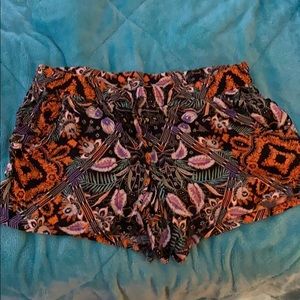 Pattern Shorts Size Large